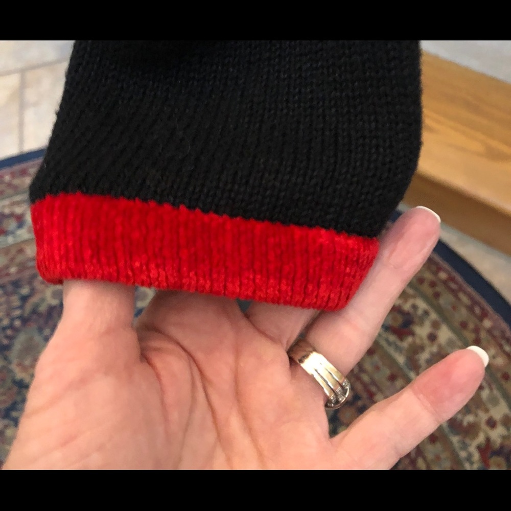 ❤️🖤GORGEOUS CHRISTMAS SWEATER WITH EMBELLISHMENT❤️🖤 - Picture 7 of 13